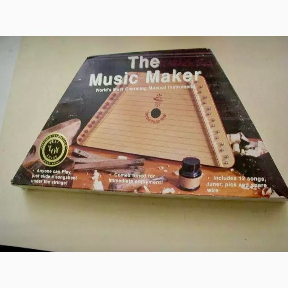 Vintage, Nepeneroyka Lap Harp in Orig. Box with 12 Songs or 6 Music Sheets